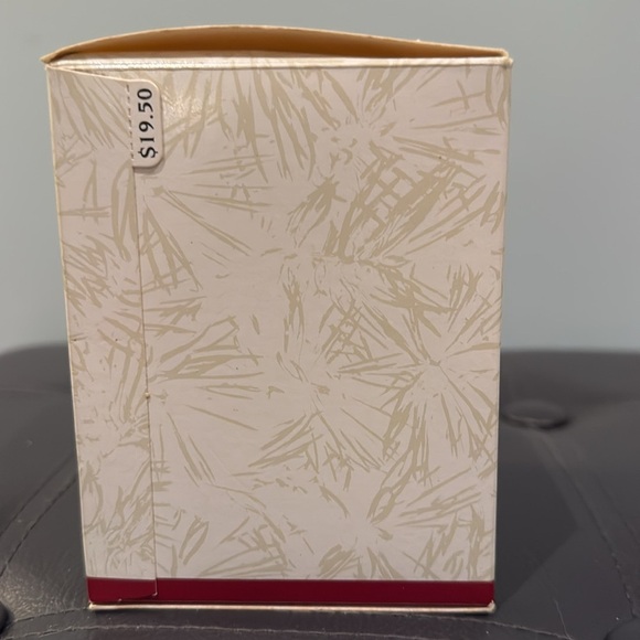 *Vintage* Hallmark | Barbie Keepsake Collector Series Ornament-1996 - Picture 7 of 9